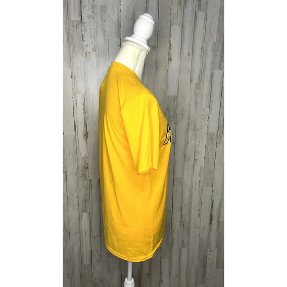 NWT NHL Nashville‎ Predators Men's Large Graphic Short Sleeve T-Shirt - Picture 2 of 4